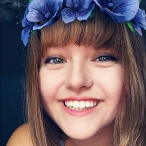 Meet your Posher, Lexi